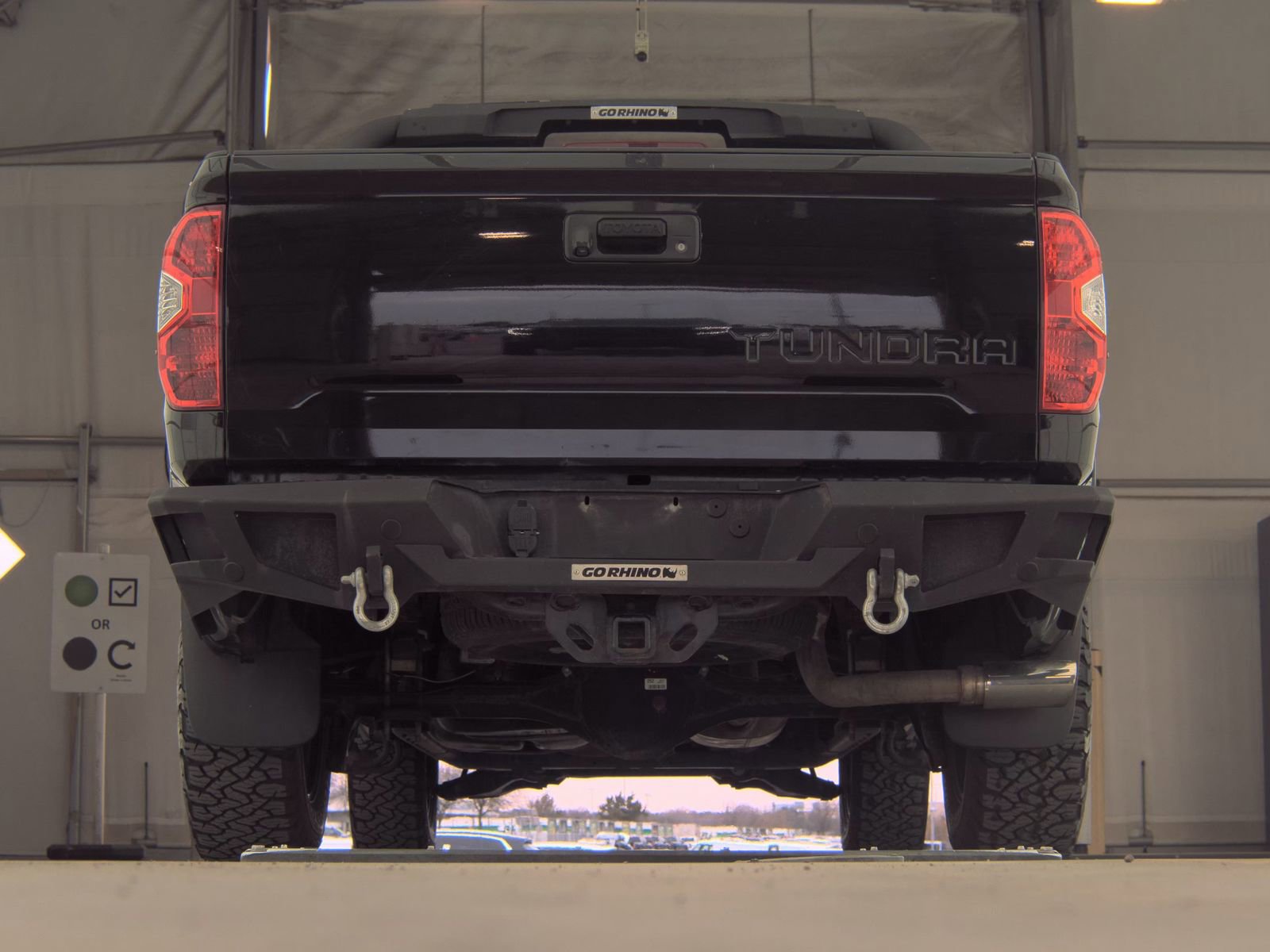 Used 2017 Toyota Tundra SR5 image 10