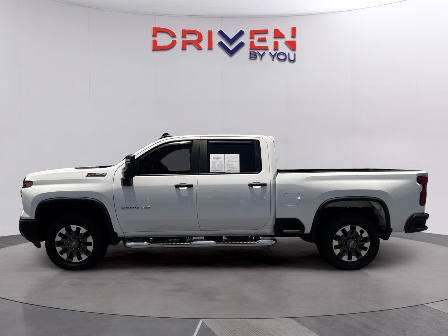 Used 2024 Chevrolet Silverado 2500 Custom w/ Custom Value Package AWD/4WD image 2
