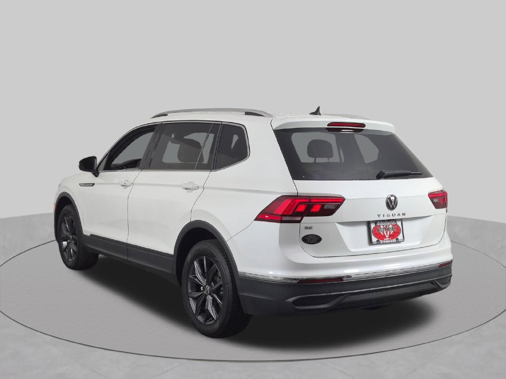 Used 2023 Volkswagen Tiguan SE FWD image 6