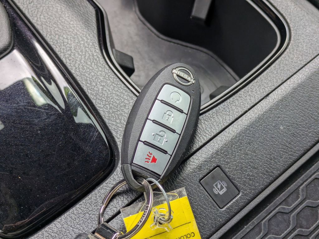 Used 2023 Nissan Frontier PRO-4X w/ Pro-4X Premium Package image 30