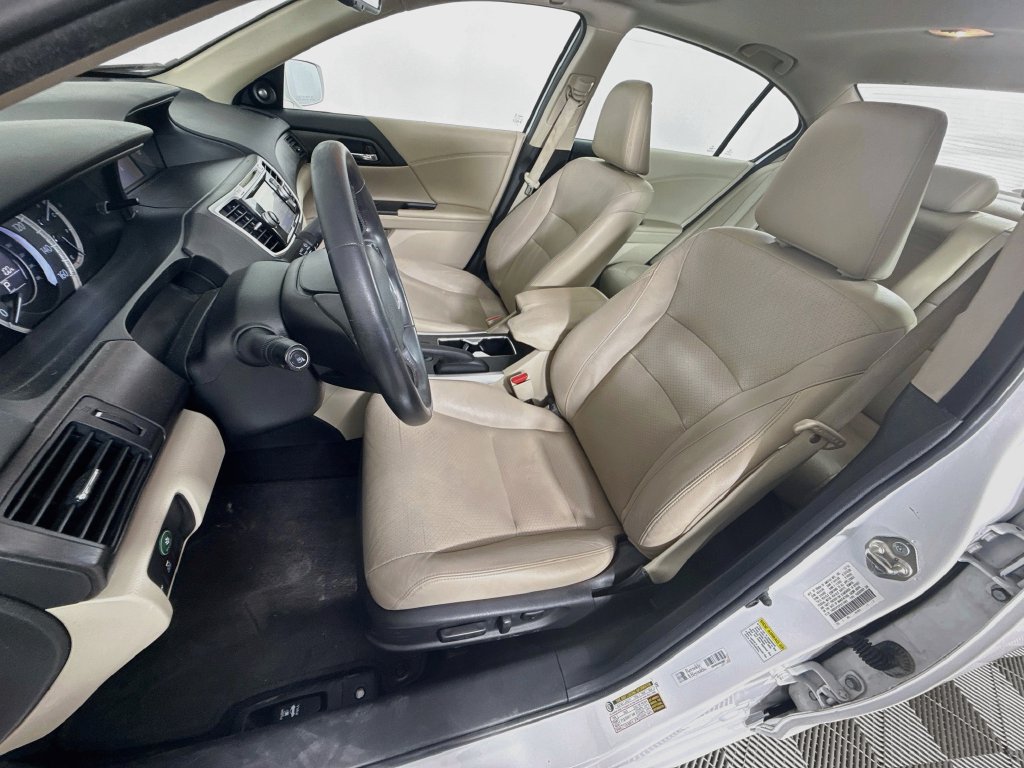 Used 2015 Honda Accord EX-L image 20