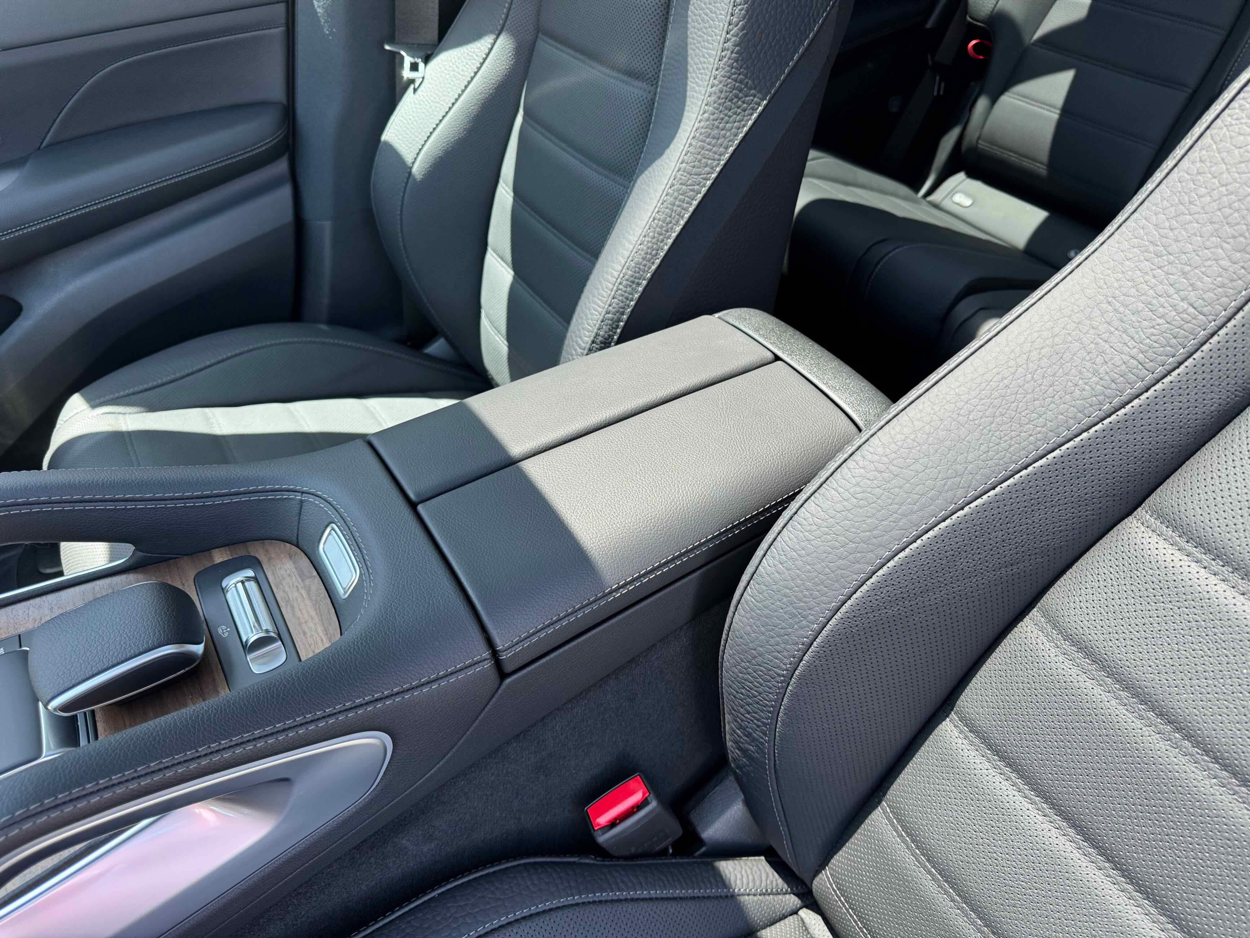 New 2025 Mercedes-Benz GLS 580 4MATIC image 26