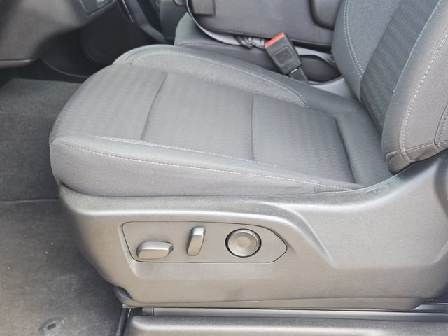 Used 2025 Chevrolet Tahoe LS RWD image 25