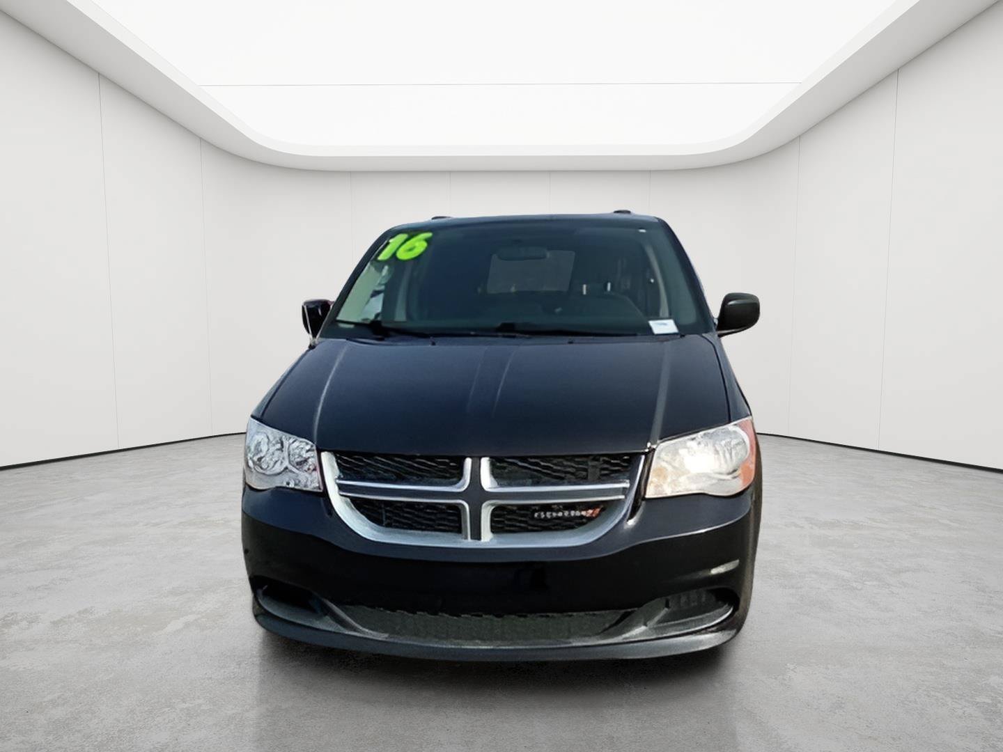 Used 2016 Dodge Grand Caravan SXT FWD image 6
