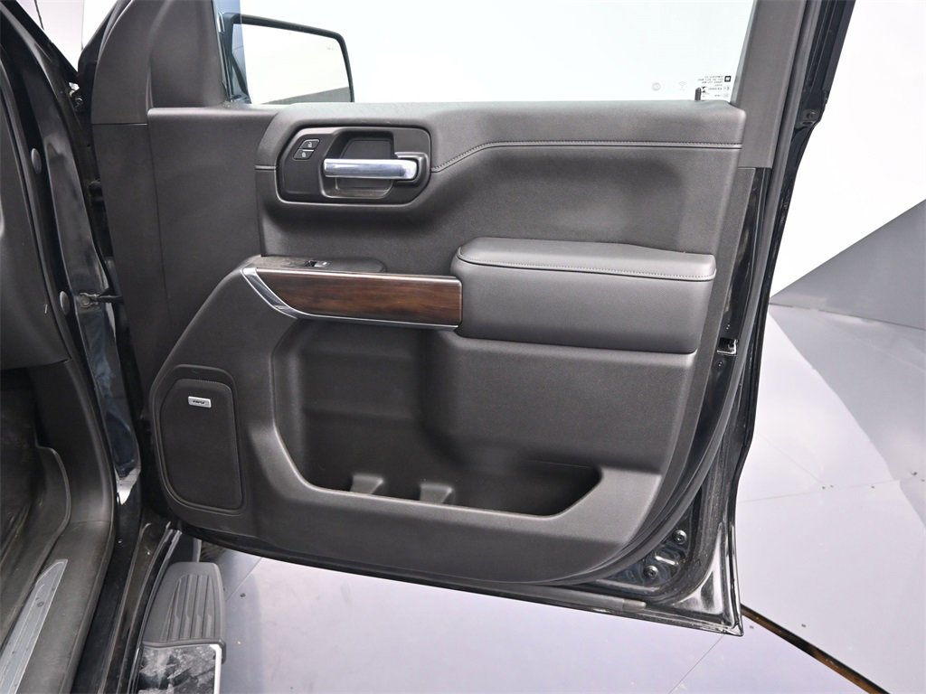 Used 2020 GMC Sierra 1500 SLT w/ SLT Premium Package image 23