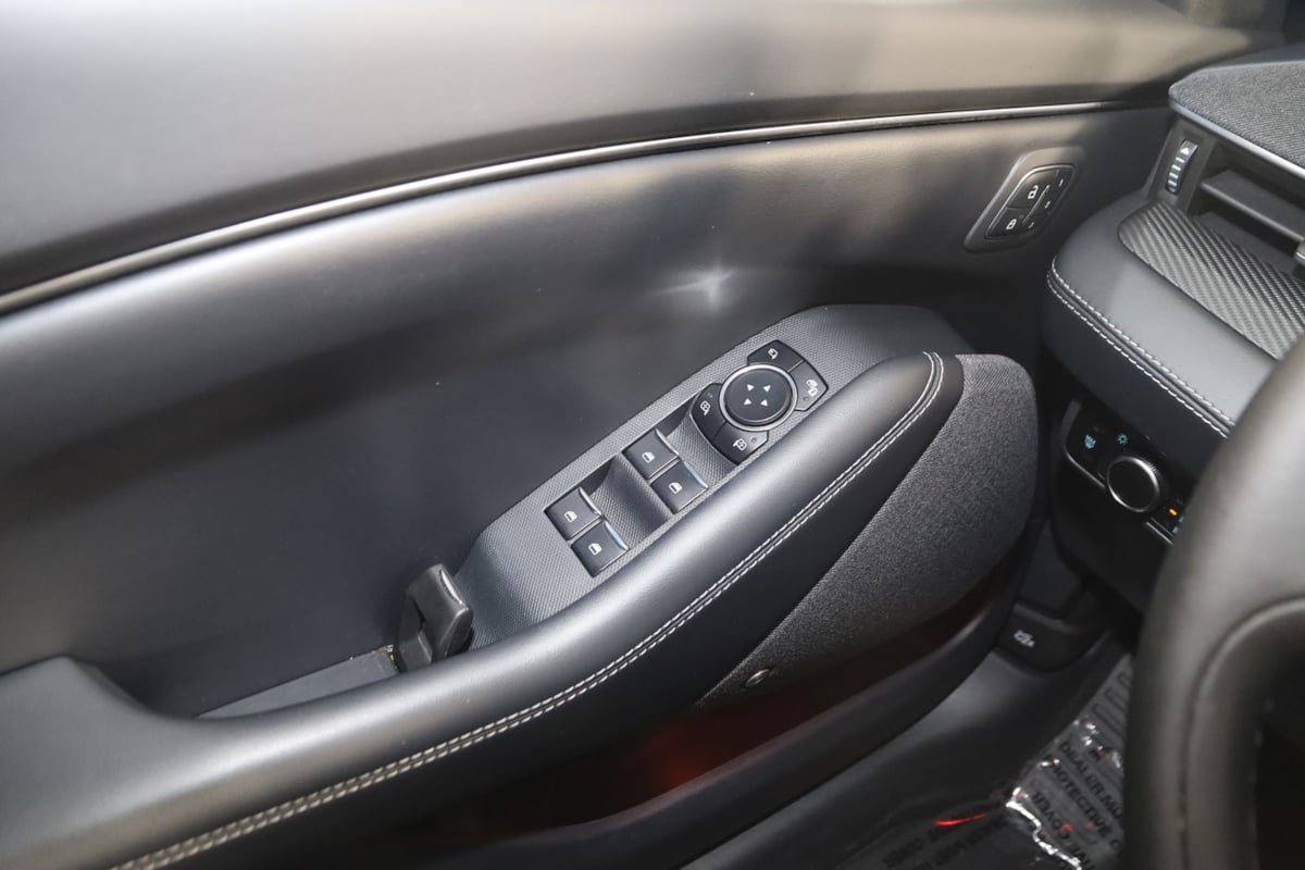 Used 2023 Ford Mustang Mach-E Premium AWD/4WD image 29