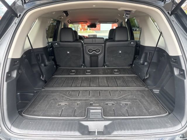 Used 2025 Honda Pilot EX-L image 18