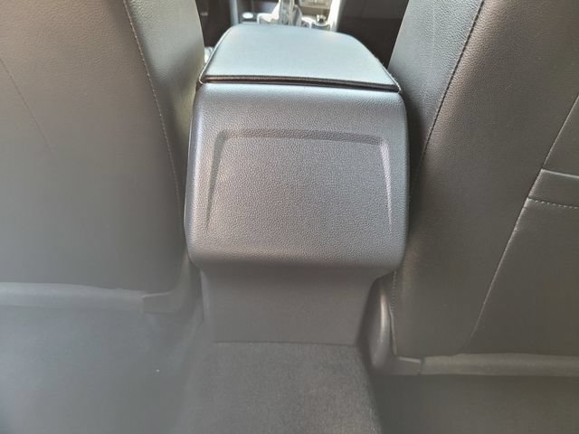 Used 2025 Volkswagen Jetta SE FWD image 17