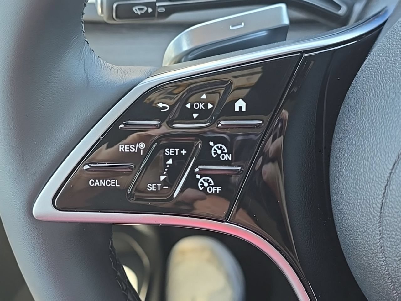 New 2026 Mercedes-Benz GLE 350 4MATIC image 24