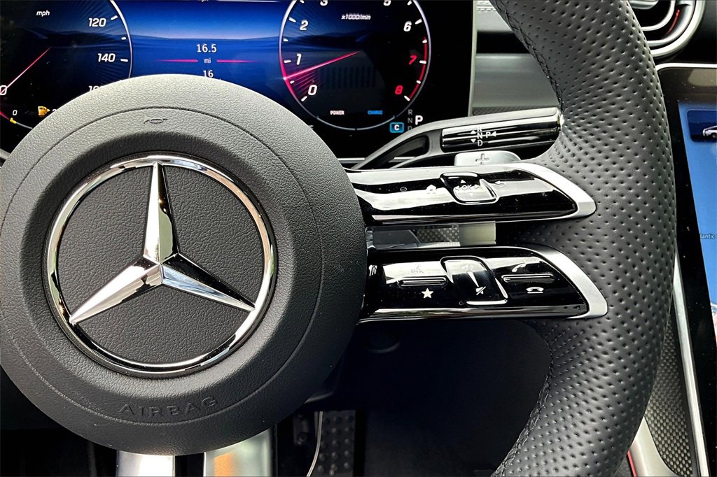 Used 2024 Mercedes-Benz CLE 300 4MATIC Coupe image 21