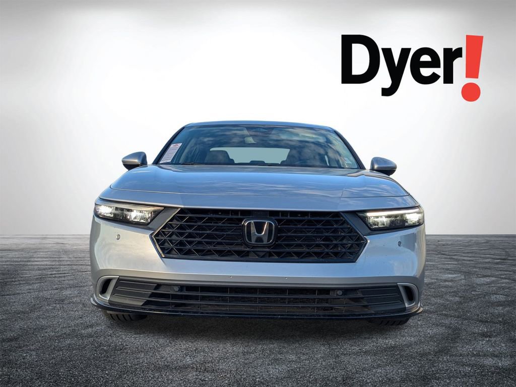 Used 2023 Honda Accord Touring image 11