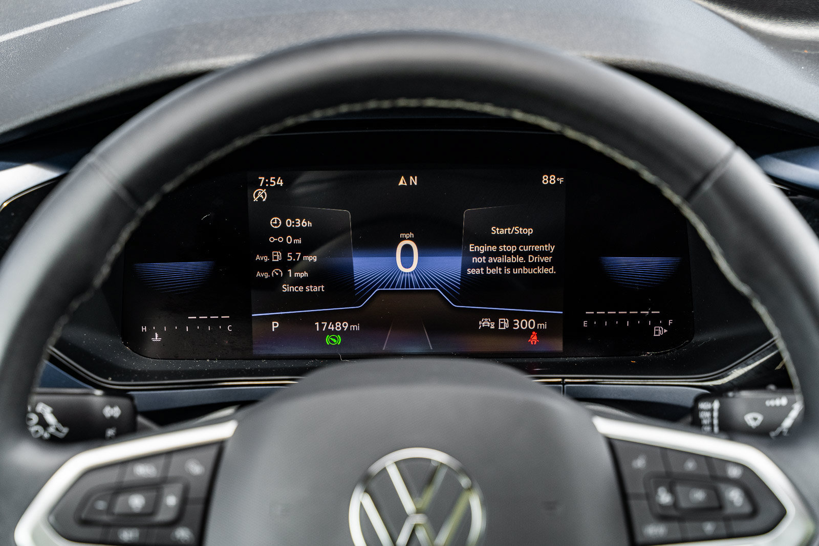 Used 2023 Volkswagen Taos SE w/ Panoramic Sunroof Package FWD image 23