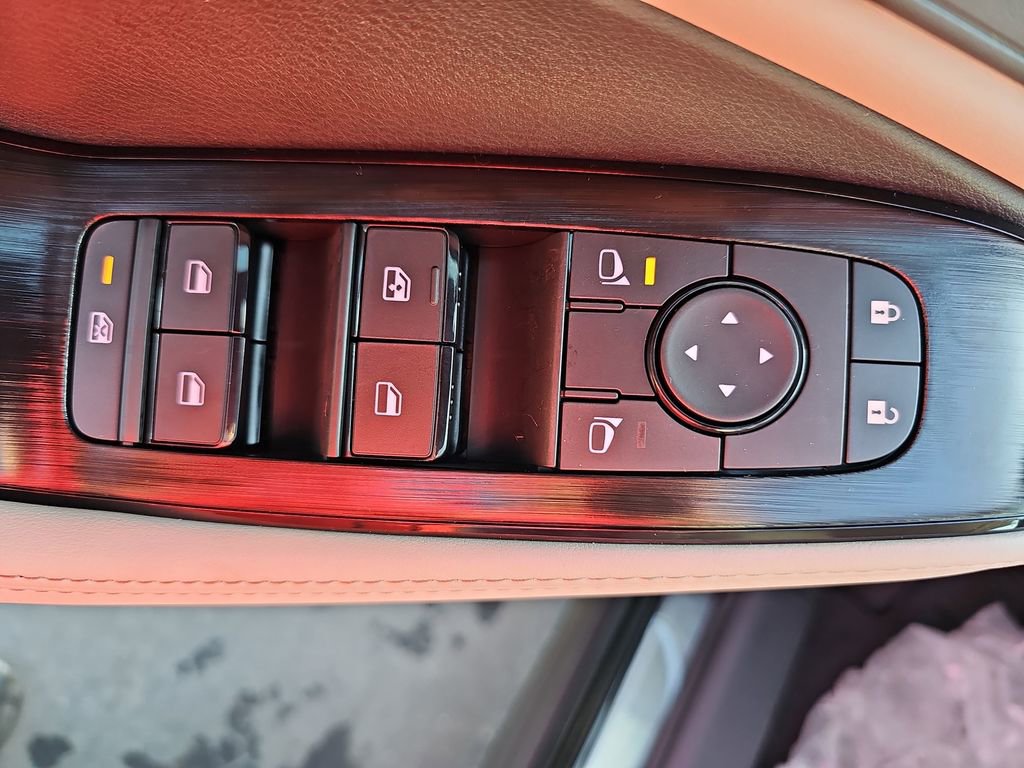 New 2026 Nissan Rogue SV FWD image 31