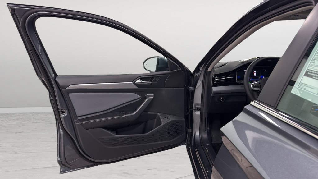 New 2026 Volkswagen Jetta SE image 13