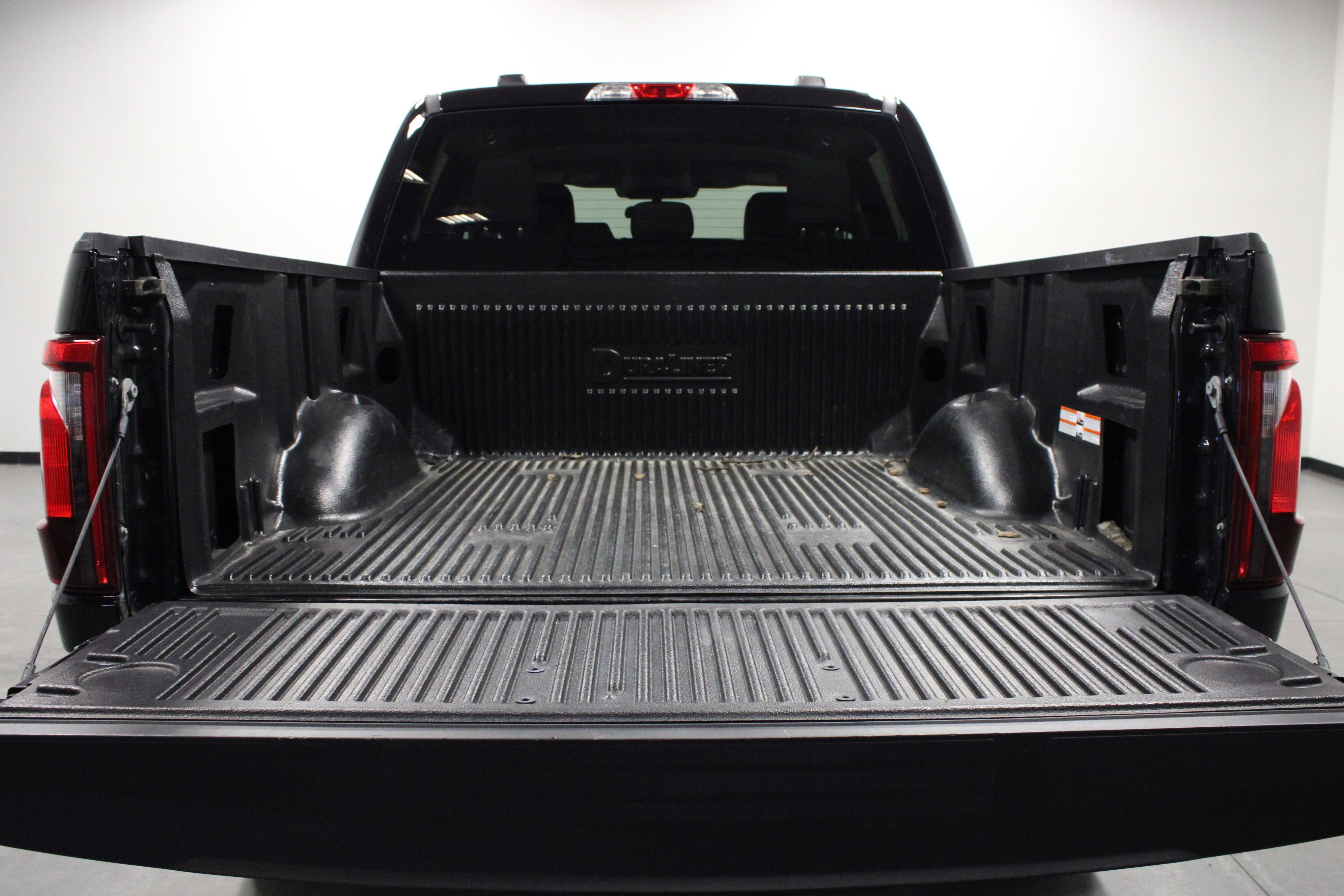 Used 2025 Ford F150 XLT w/ Equipment Group 301A Standard image 14