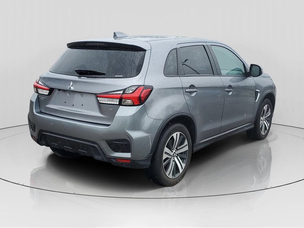 Used 2024 Mitsubishi Outlander Sport SE AWD/4WD image 4