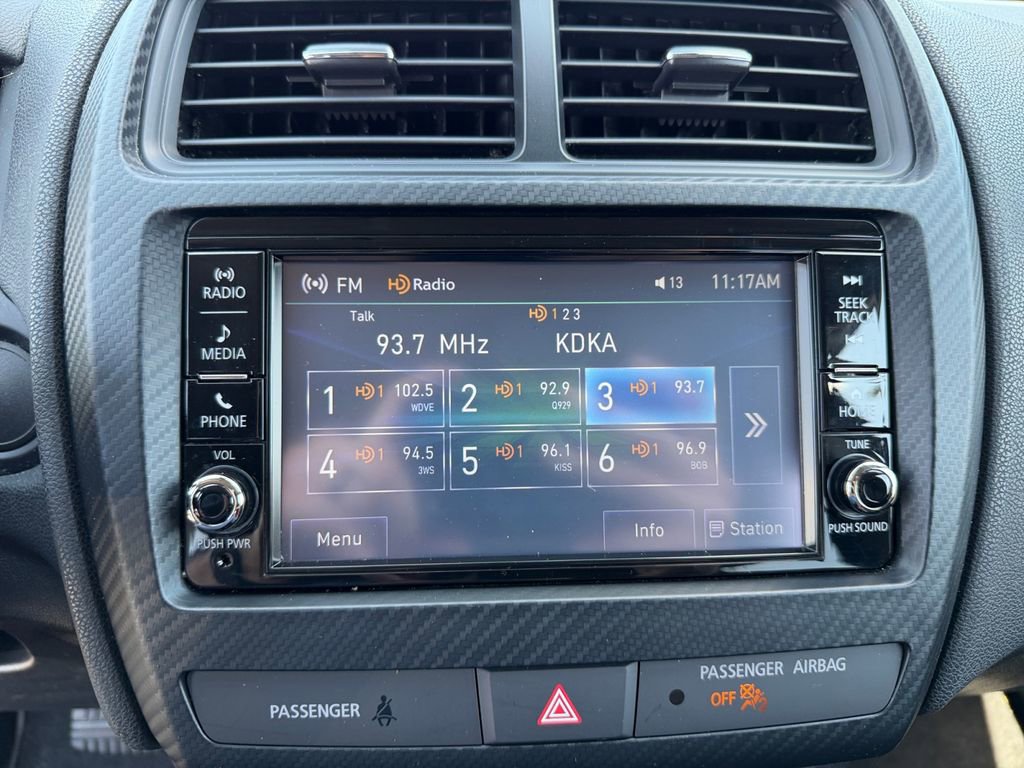 Used 2021 Mitsubishi Outlander Sport ES image 17