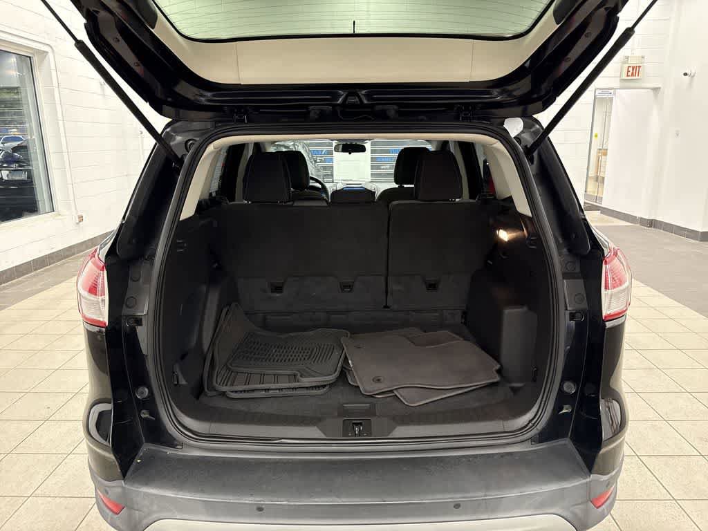 Used 2016 Ford Escape SE w/ Equipment Group 201A AWD/4WD image 11