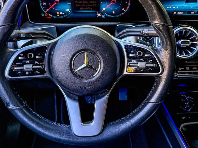 Used 2021 Mercedes-Benz GLB 250 w/ Premium Package image 31