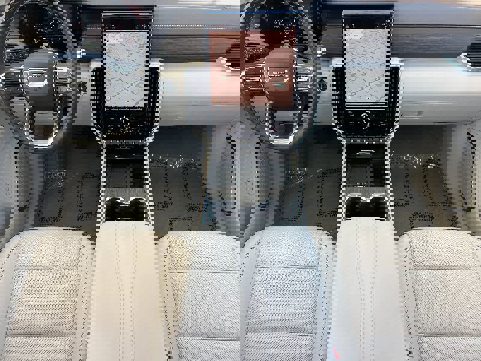 Used 2024 GMC Acadia Denali w/ Super Cruise Package image 4