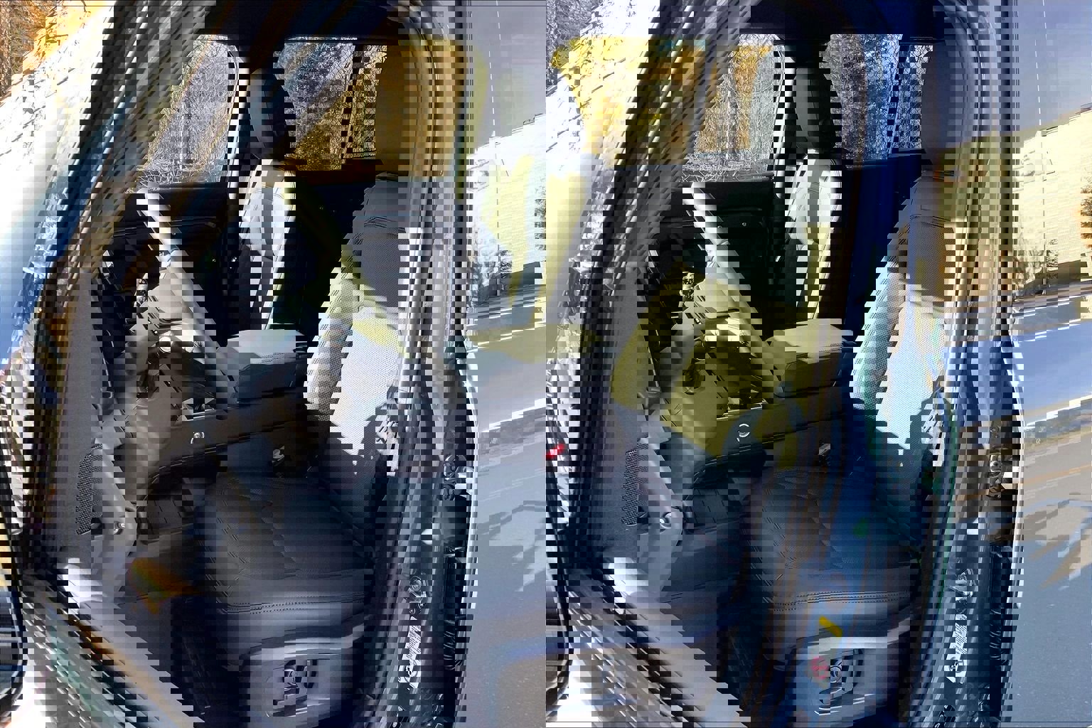 New 2026 Land Rover Defender 110 S image 9