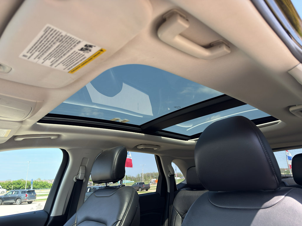 Used 2016 Ford Edge SEL w/ Equipment Group 201A image 11