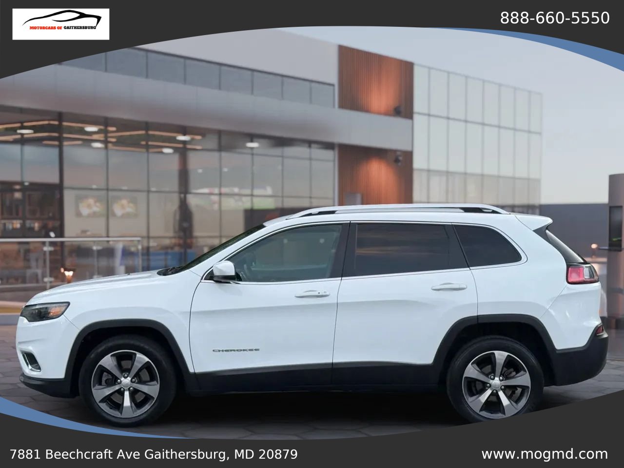 Used 2019 Jeep Cherokee Limited FWD image 11