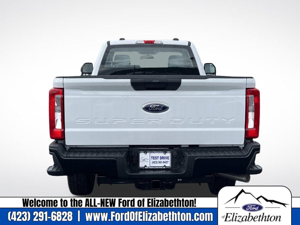 New 2026 Ford F250 4x4 Regular Cab Super Duty image 4