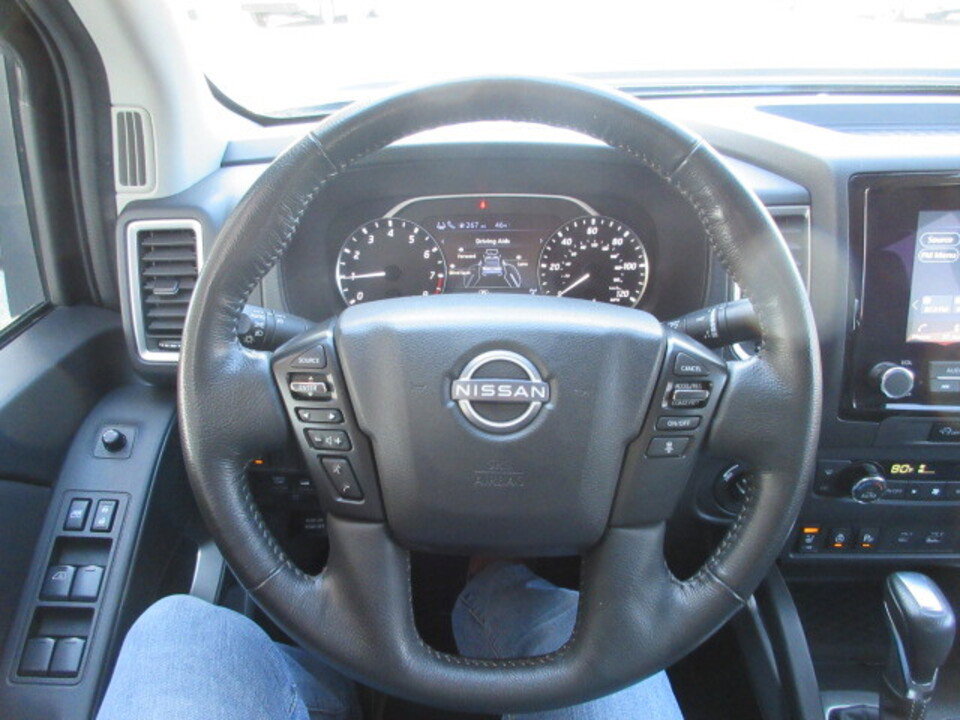 Used 2023 Nissan Frontier SV w/ SV Premium Package image 20