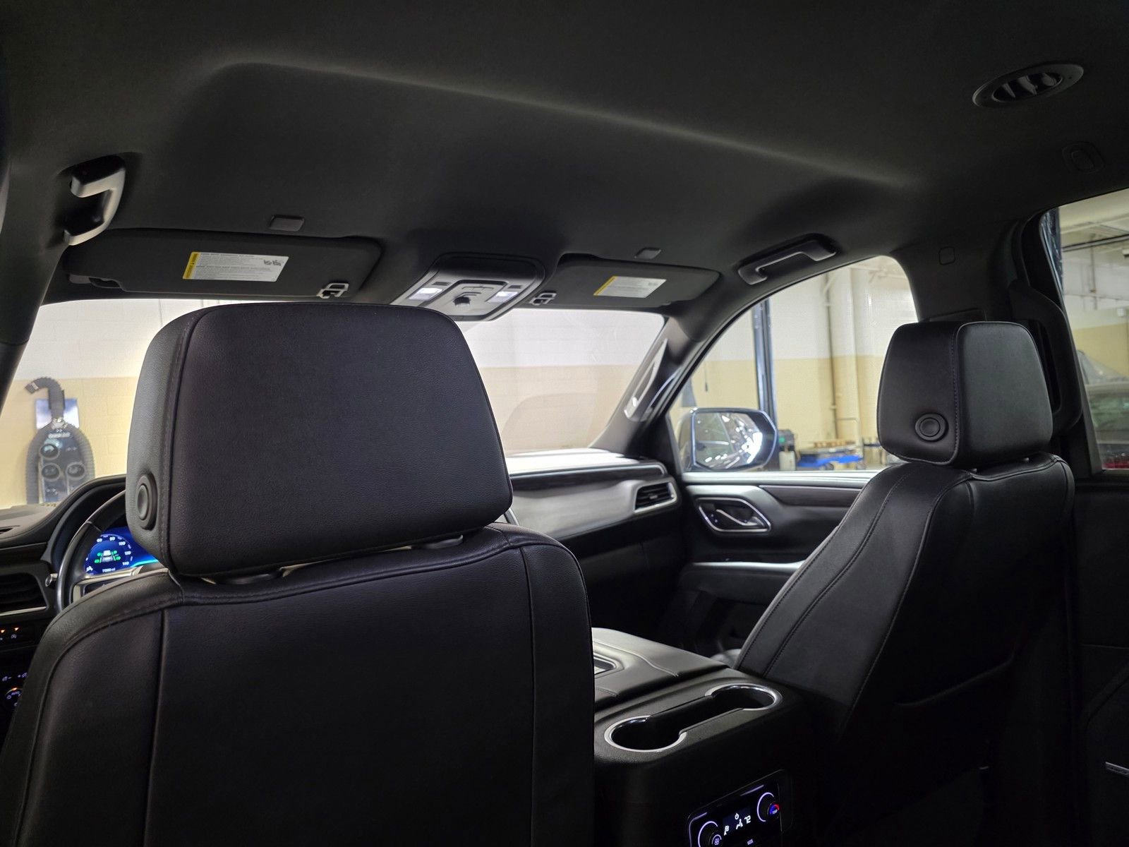 Used 2023 Chevrolet Tahoe LT image 17