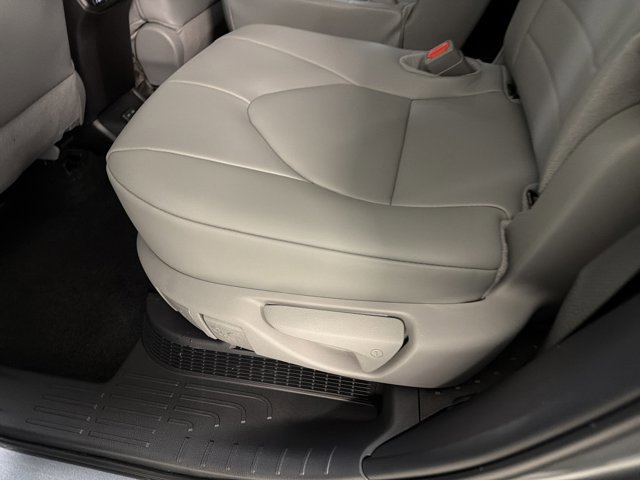Used 2026 Toyota Highlander XLE AWD/4WD image 23