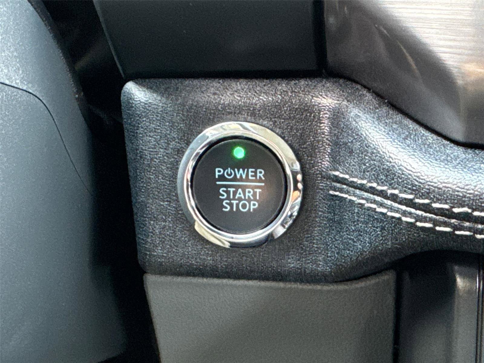 Certified 2024 Ford F150 Lightning Flash AWD/4WD image 31