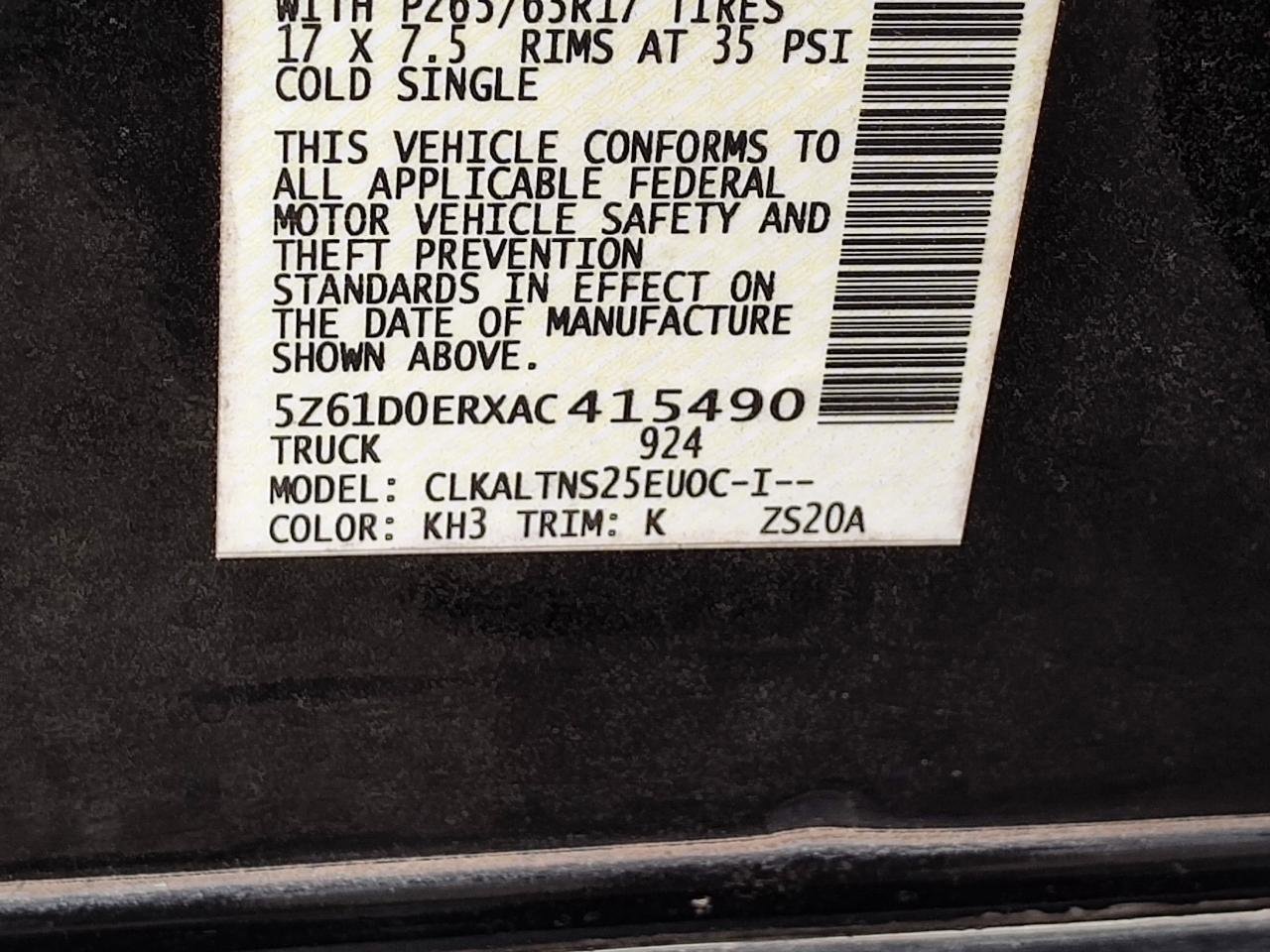 Used 2010 Suzuki Equator Sport image 13