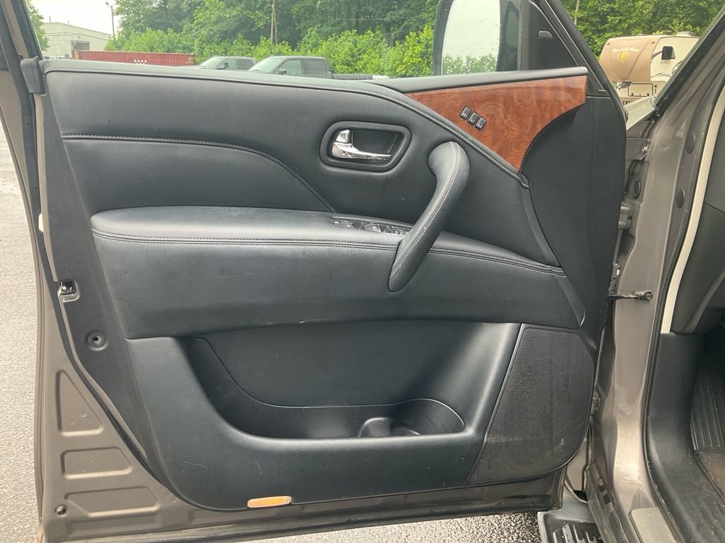 Used 2019 INFINITI QX80 Luxe w/ Proassist Package RWD image 17