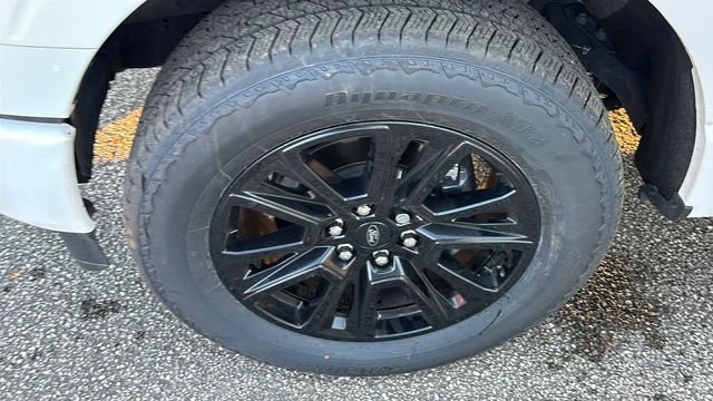Used 2024 Ford F150 Platinum w/ Equipment Group 702A High AWD/4WD image 32