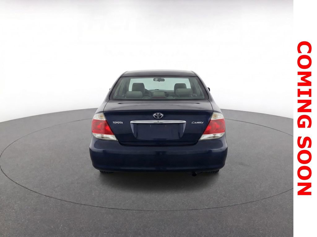 Used 2005 Toyota Camry LE image 9