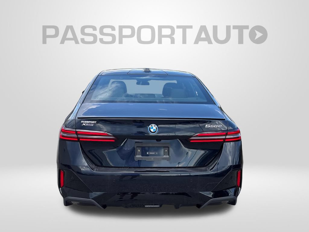 New 2027 BMW 550e xDrive w/ Executive Package AWD/4WD image 5