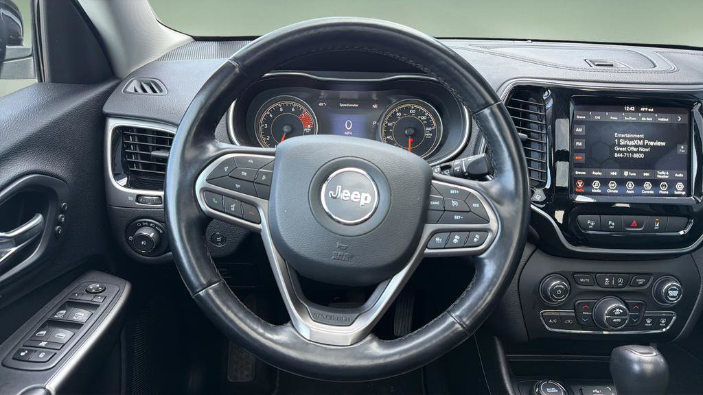 Used 2021 Jeep Cherokee Limited image 9