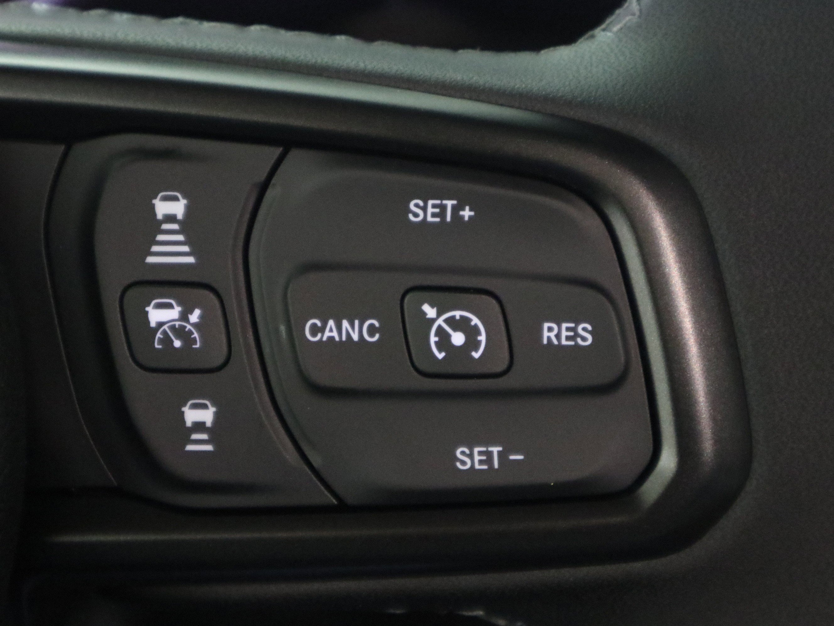 New 2026 Jeep Gladiator Sport AWD/4WD image 29