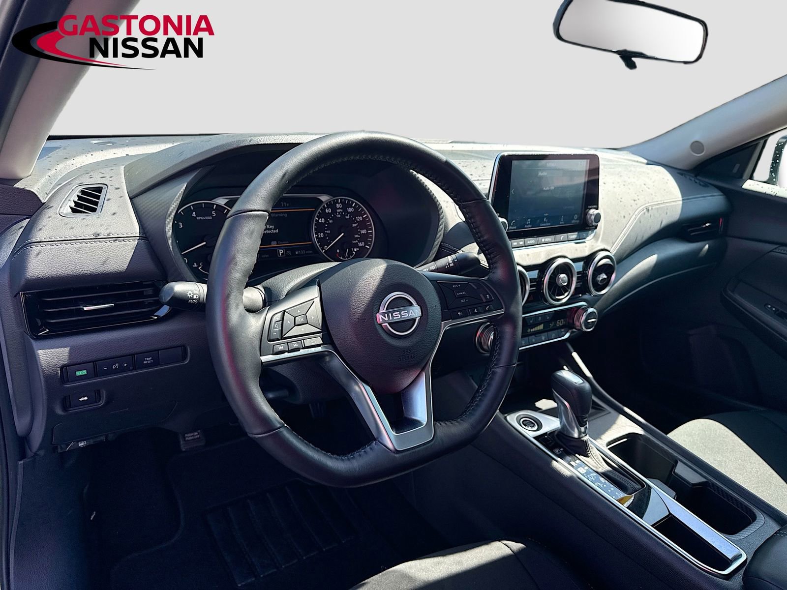 Used 2025 Nissan Sentra SV w/ All-Weather Package FWD image 11