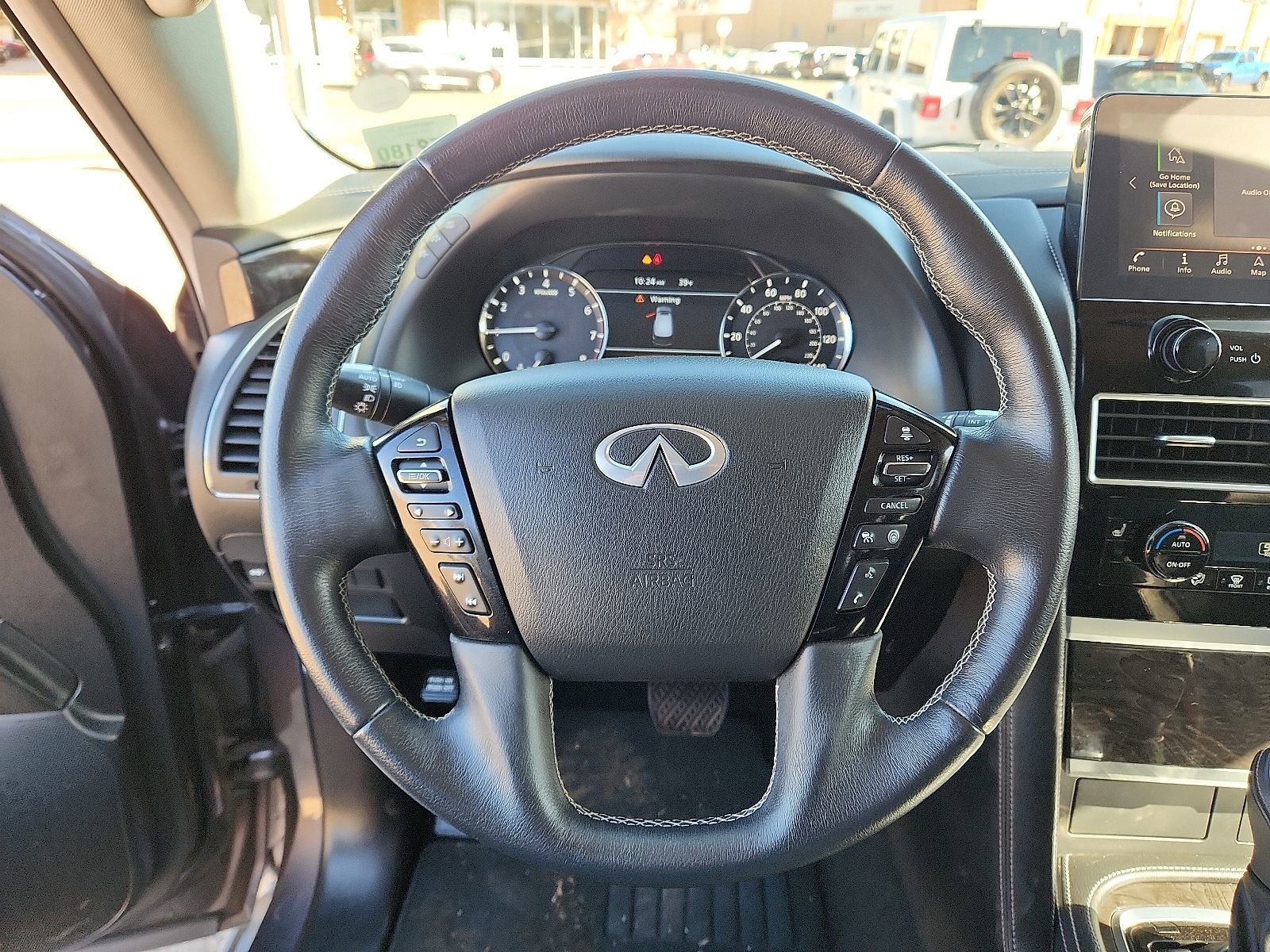 Used 2024 INFINITI QX80 Luxe image 17