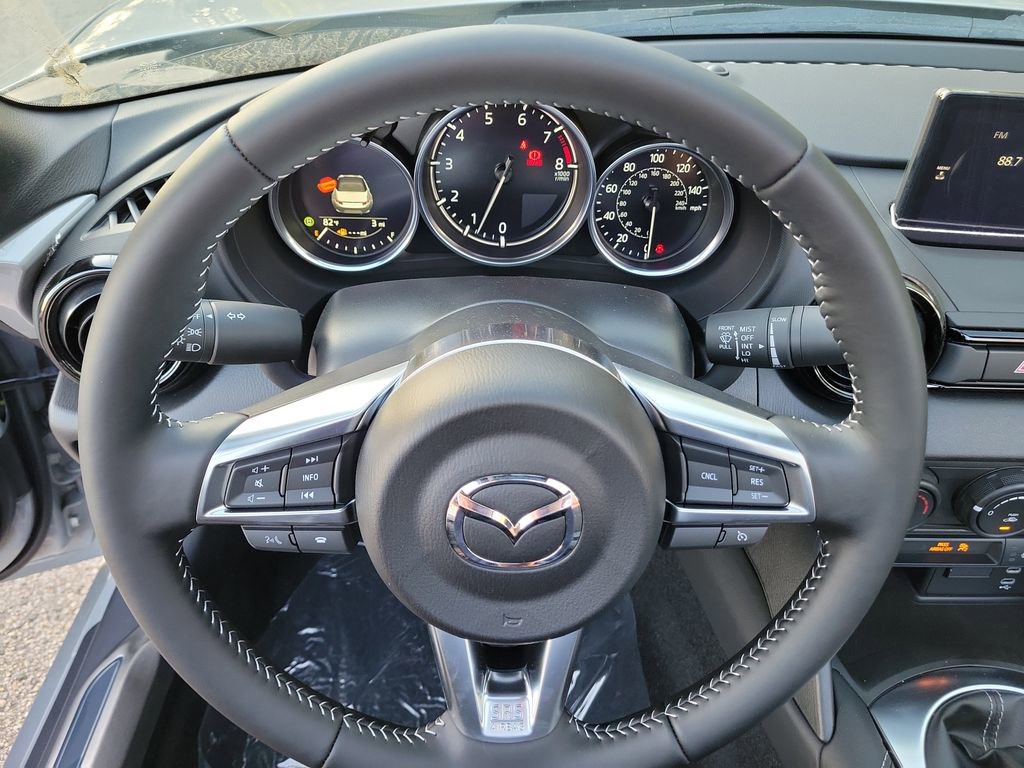 New 2026 MAZDA MX-5 Miata Club w/ Interior Package RWD image 21