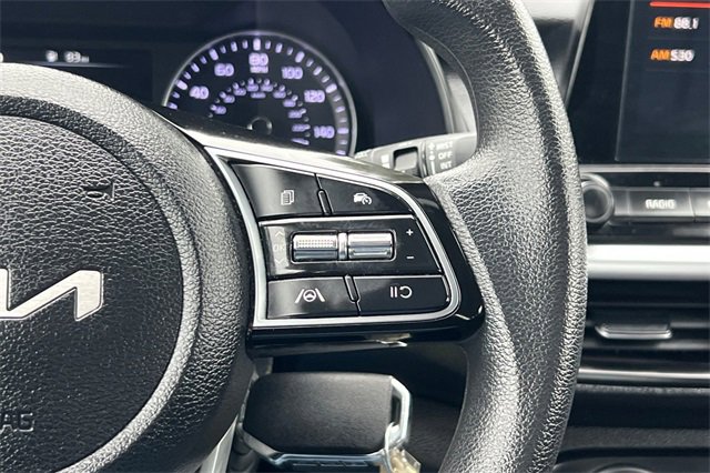 Used 2023 Kia Forte LXS image 28