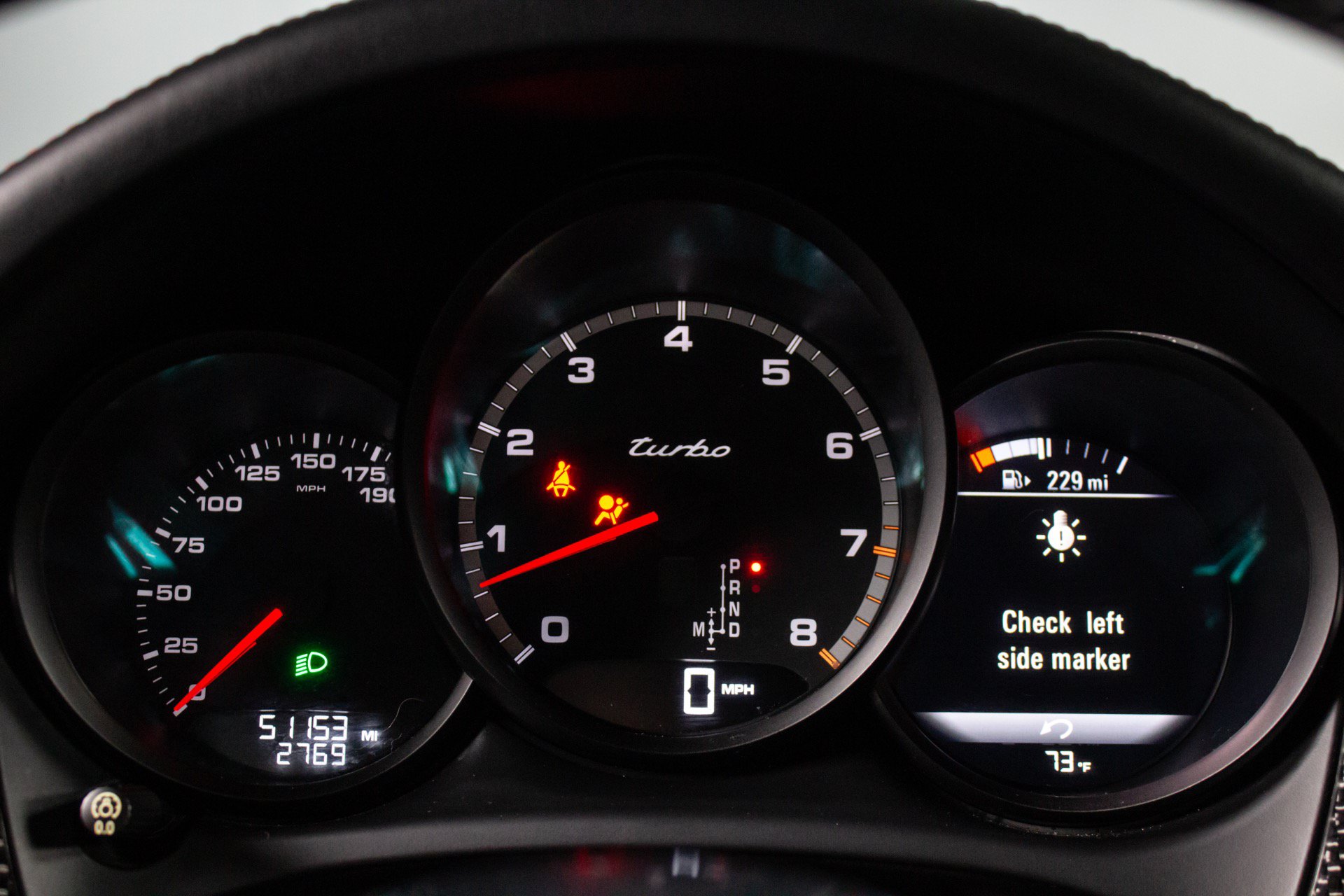 Used 2018 Porsche Macan Turbo AWD/4WD image 25