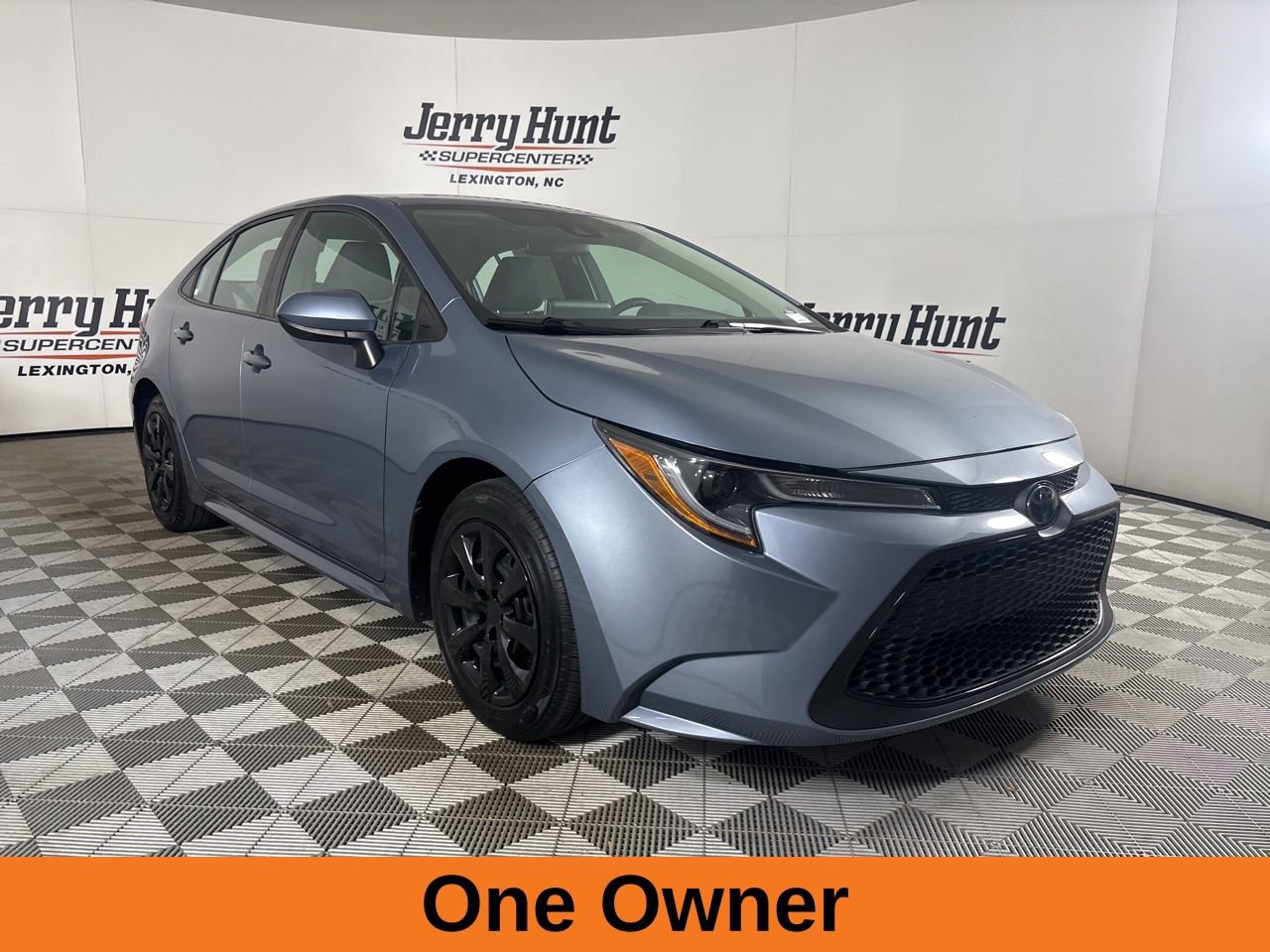 Used 2020 Toyota Corolla LE image 5