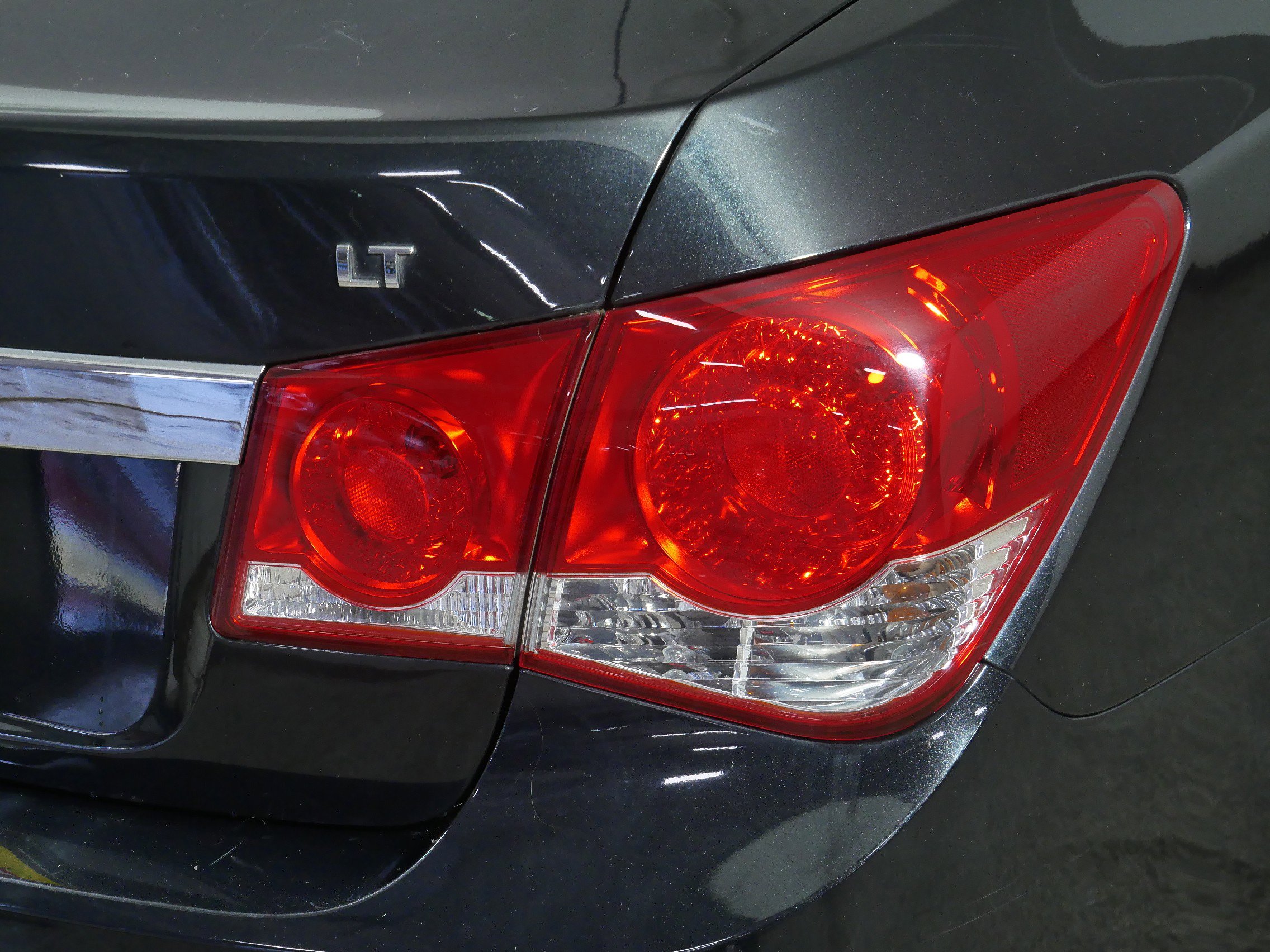 Used 2012 Chevrolet Cruze LT image 17