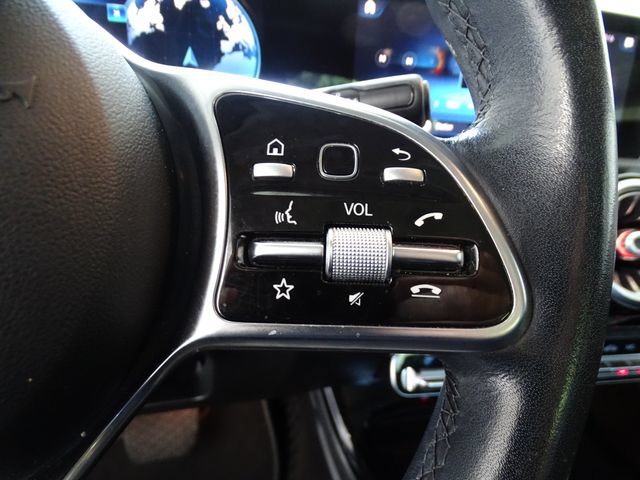 Used 2020 Mercedes-Benz CLA 250 4MATIC image 8