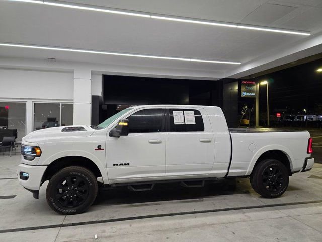 Used 2024 RAM 2500 Limited image 3