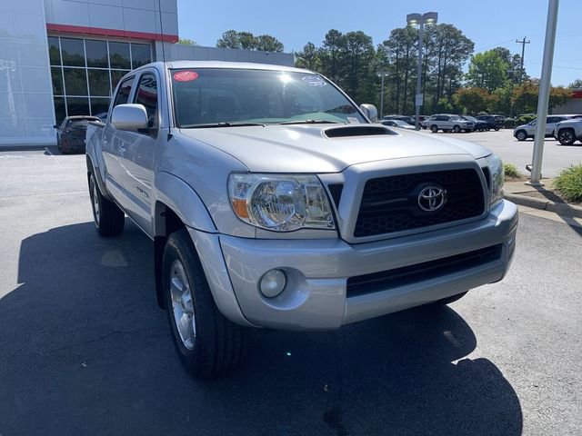 Used 2011 Toyota Tacoma 4x4 Double Cab w/ TRD Sport Pkg image 2