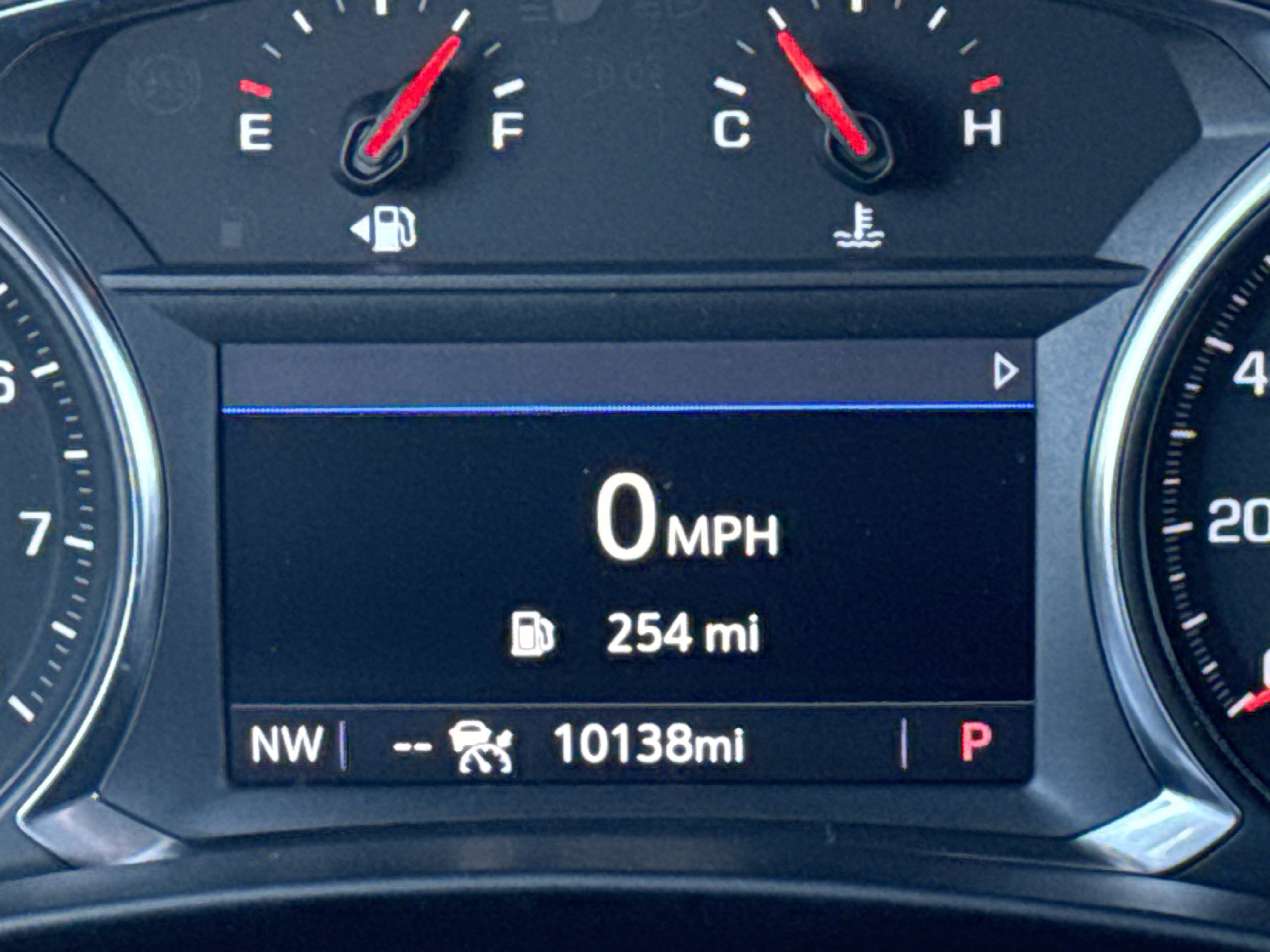 Certified 2024 Chevrolet Equinox RS w/ RS Leather Package image 21